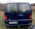 Синий Мерседес Вито, объемом двигателя 2.2 л и пробегом 270 тыс. км за 4700 $, фото 5 на Automoto.ua