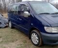Синий Мерседес Вито, объемом двигателя 2.1 л и пробегом 204 тыс. км за 4700 $, фото 5 на Automoto.ua