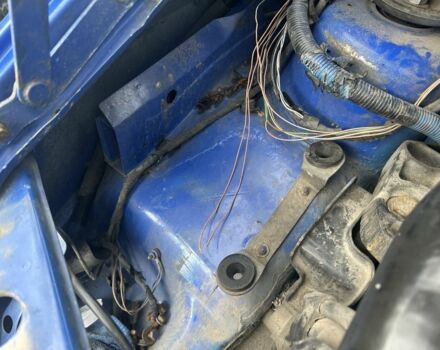 Синий Мерседес Вито, объемом двигателя 0 л и пробегом 240 тыс. км за 1000 $, фото 7 на Automoto.ua