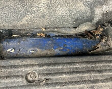 Синий Мерседес Вито, объемом двигателя 0 л и пробегом 240 тыс. км за 1000 $, фото 6 на Automoto.ua