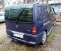 Синий Мерседес Вито, объемом двигателя 2.1 л и пробегом 300 тыс. км за 5000 $, фото 2 на Automoto.ua