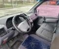 Синий Мерседес Вито, объемом двигателя 2.2 л и пробегом 420 тыс. км за 3000 $, фото 6 на Automoto.ua