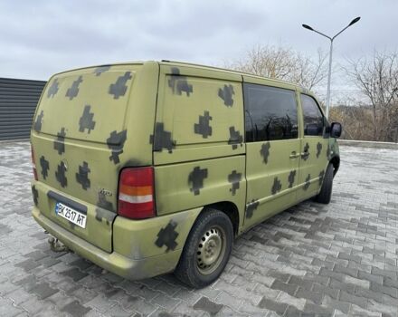 Синий Мерседес Вито, объемом двигателя 2.2 л и пробегом 420 тыс. км за 3000 $, фото 3 на Automoto.ua