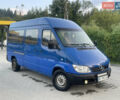 Синий Мерседес Вито, объемом двигателя 2.15 л и пробегом 300 тыс. км за 5300 $, фото 1 на Automoto.ua