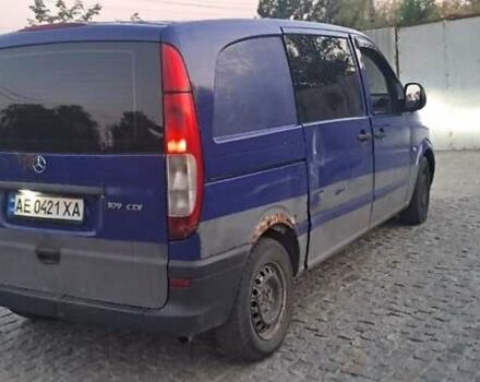 Синій Мерседес Віто, об'ємом двигуна 2.1 л та пробігом 450 тис. км за 4300 $, фото 3 на Automoto.ua