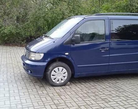 Синий Мерседес Вито, объемом двигателя 2.15 л и пробегом 380 тыс. км за 4850 $, фото 3 на Automoto.ua