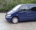 Синий Мерседес Вито, объемом двигателя 2.15 л и пробегом 380 тыс. км за 4850 $, фото 3 на Automoto.ua