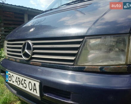 Синій Мерседес Віто, об'ємом двигуна 2.15 л та пробігом 400 тис. км за 5400 $, фото 10 на Automoto.ua