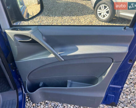 Синій Мерседес Віто, об'ємом двигуна 2.2 л та пробігом 299 тис. км за 6999 $, фото 14 на Automoto.ua