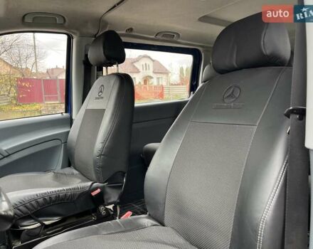 Синий Мерседес Вито, объемом двигателя 2.15 л и пробегом 400 тыс. км за 5950 $, фото 28 на Automoto.ua