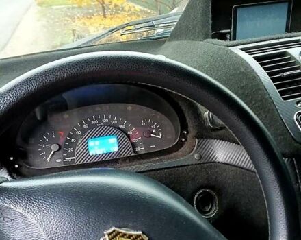 Синий Мерседес Вито, объемом двигателя 2.1 л и пробегом 240 тыс. км за 7000 $, фото 5 на Automoto.ua