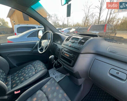Синій Мерседес Віто, об'ємом двигуна 2.2 л та пробігом 299 тис. км за 6999 $, фото 16 на Automoto.ua
