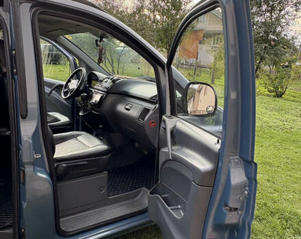 Синій Мерседес Віто, об'ємом двигуна 2.15 л та пробігом 320 тис. км за 7500 $, фото 11 на Automoto.ua