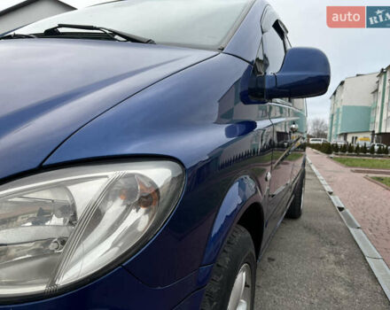 Синій Мерседес Віто, об'ємом двигуна 2.2 л та пробігом 235 тис. км за 7500 $, фото 31 на Automoto.ua