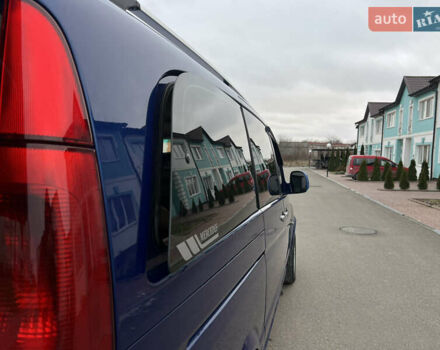 Синій Мерседес Віто, об'ємом двигуна 2.2 л та пробігом 235 тис. км за 7500 $, фото 38 на Automoto.ua