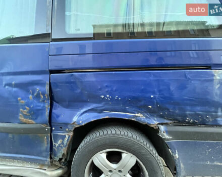 Синий Мерседес Вито, объемом двигателя 2.2 л и пробегом 450 тыс. км за 4633 $, фото 8 на Automoto.ua