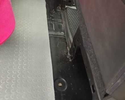 Синий Мерседес Вито, объемом двигателя 2.1 л и пробегом 285 тыс. км за 6500 $, фото 11 на Automoto.ua