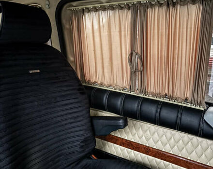 Синий Мерседес Вито, объемом двигателя 2.15 л и пробегом 367 тыс. км за 13000 $, фото 29 на Automoto.ua