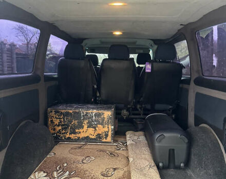 Синий Мерседес Вито, объемом двигателя 2.15 л и пробегом 379 тыс. км за 11111 $, фото 17 на Automoto.ua