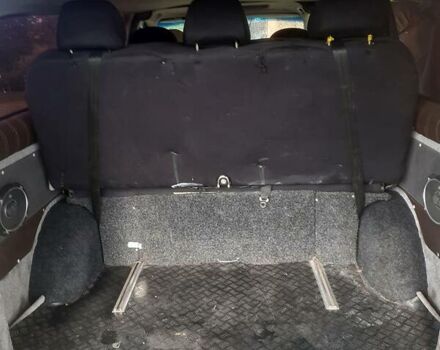 Синий Мерседес Вито, объемом двигателя 2.1 л и пробегом 450 тыс. км за 7300 $, фото 8 на Automoto.ua