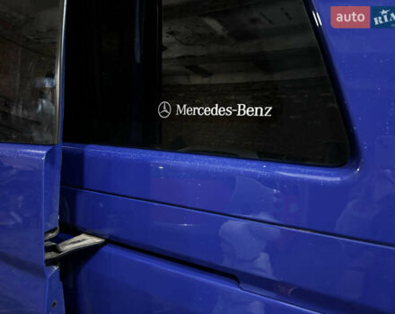 Синий Мерседес Вито, объемом двигателя 2.15 л и пробегом 367 тыс. км за 13000 $, фото 6 на Automoto.ua
