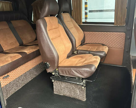 Синій Мерседес Віто, об'ємом двигуна 2.15 л та пробігом 265 тис. км за 8928 $, фото 9 на Automoto.ua