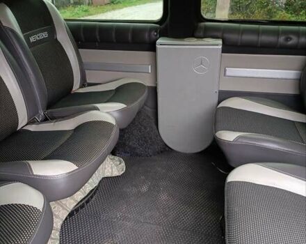 Синий Мерседес Вито, объемом двигателя 2.15 л и пробегом 242 тыс. км за 8300 $, фото 14 на Automoto.ua