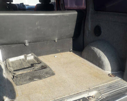 Синий Мерседес Вито, объемом двигателя 2.1 л и пробегом 338 тыс. км за 8300 $, фото 6 на Automoto.ua