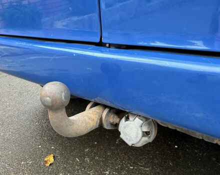 Синий Мерседес Вито, объемом двигателя 2.15 л и пробегом 357 тыс. км за 8200 $, фото 15 на Automoto.ua