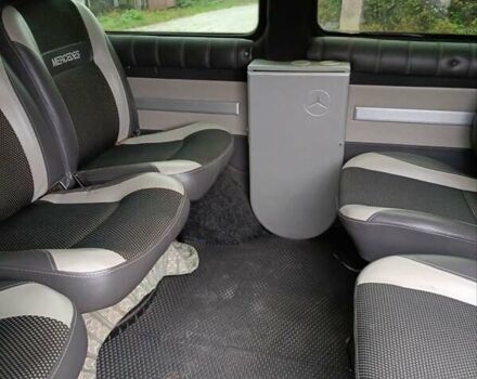 Синий Мерседес Вито, объемом двигателя 2.15 л и пробегом 242 тыс. км за 8300 $, фото 6 на Automoto.ua