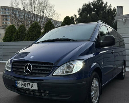 Синий Мерседес Вито, объемом двигателя 2.15 л и пробегом 281 тыс. км за 14999 $, фото 2 на Automoto.ua