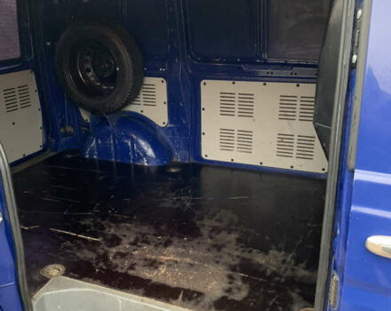 Синій Мерседес Віто, об'ємом двигуна 2.99 л та пробігом 343 тис. км за 9499 $, фото 17 на Automoto.ua