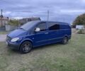 Синий Мерседес Вито, объемом двигателя 2.1 л и пробегом 390 тыс. км за 8900 $, фото 1 на Automoto.ua