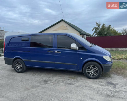 Синий Мерседес Вито, объемом двигателя 2.15 л и пробегом 390 тыс. км за 8900 $, фото 7 на Automoto.ua