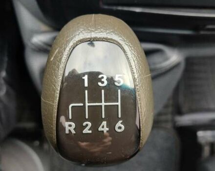 Синій Мерседес Віто, об'ємом двигуна 2.15 л та пробігом 345 тис. км за 10850 $, фото 12 на Automoto.ua