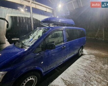 Синий Мерседес Вито, объемом двигателя 2.14 л и пробегом 285 тыс. км за 12000 $, фото 11 на Automoto.ua