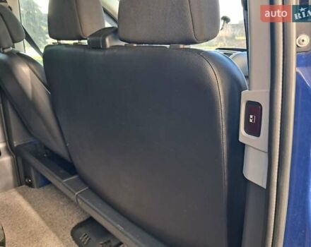 Синий Мерседес Вито, объемом двигателя 2.14 л и пробегом 285 тыс. км за 12000 $, фото 15 на Automoto.ua