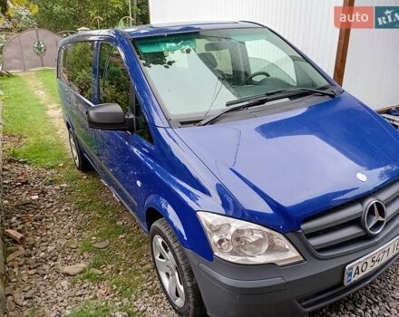 Синий Мерседес Вито, объемом двигателя 2.14 л и пробегом 395 тыс. км за 14500 $, фото 3 на Automoto.ua