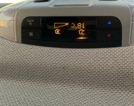 Синий Мерседес Вито, объемом двигателя 2.14 л и пробегом 385 тыс. км за 15999 $, фото 14 на Automoto.ua