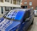 Синий Мерседес Вито, объемом двигателя 2.2 л и пробегом 270 тыс. км за 12216 $, фото 1 на Automoto.ua