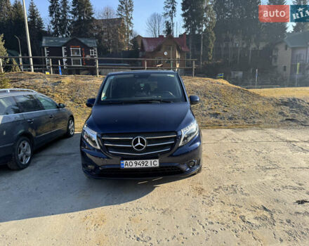 Мерседес Вито 2016 в Ужгороде на Automoto.ua Синий Мерседес Вито, объемом двигателя 2.14 л и пробегом 285 тыс. км за 24800 $, фото 18 на Automoto.ua