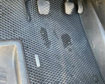 Синий Мерседес Вито, объемом двигателя 1.6 л и пробегом 230 тыс. км за 15500 $, фото 7 на Automoto.ua