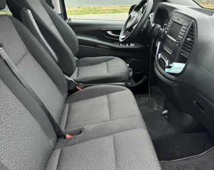 Мерседес Вито 2016 в Ужгороде на Automoto.ua Синий Мерседес Вито, объемом двигателя 2.14 л и пробегом 285 тыс. км за 24800 $, фото 16 на Automoto.ua