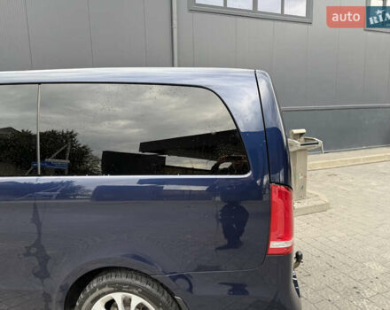 Мерседес Вито 2016 в Ужгороде на Automoto.ua Синий Мерседес Вито, объемом двигателя 2.14 л и пробегом 285 тыс. км за 24800 $, фото 7 на Automoto.ua