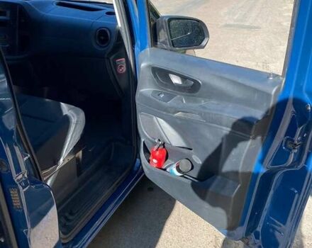 Синий Мерседес Вито, объемом двигателя 1.6 л и пробегом 230 тыс. км за 15500 $, фото 14 на Automoto.ua