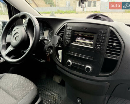 Мерседес Вито 2016 в Ужгороде на Automoto.ua Синий Мерседес Вито, объемом двигателя 2.14 л и пробегом 285 тыс. км за 24800 $, фото 10 на Automoto.ua