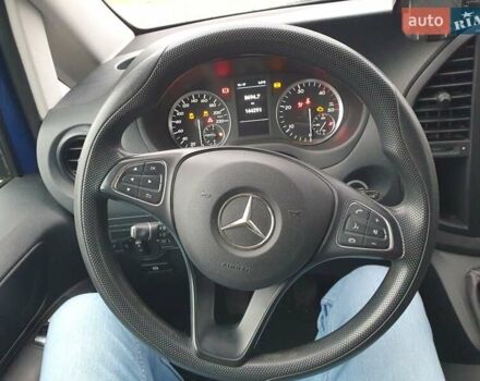 Синий Мерседес Вито, объемом двигателя 2.2 л и пробегом 145 тыс. км за 19000 $, фото 10 на Automoto.ua