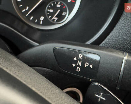 Синий Мерседес Вито, объемом двигателя 2.14 л и пробегом 297 тыс. км за 23150 $, фото 67 на Automoto.ua