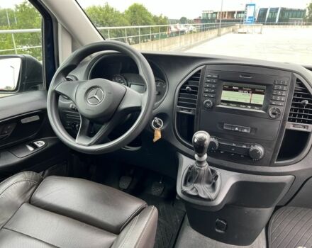 Синий Мерседес Вито, объемом двигателя 1.8 л и пробегом 195 тыс. км за 19900 $, фото 13 на Automoto.ua