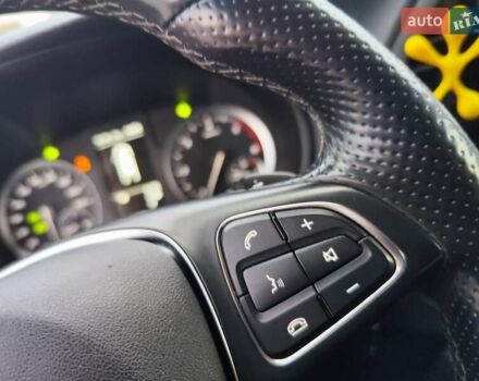 Синій Мерседес Віто, об'ємом двигуна 2.2 л та пробігом 200 тис. км за 33888 $, фото 57 на Automoto.ua